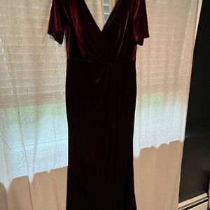 Revelry burgundy size 10